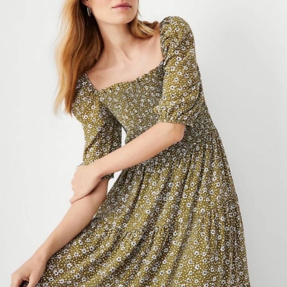 ANN TYLOR MAXI GREEN FLORAL DRESS Size 10 Tall